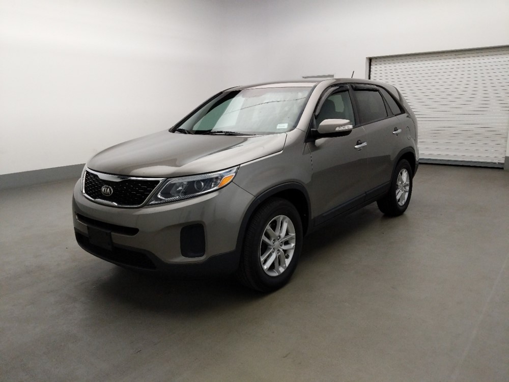 Used 2014 Kia Sorento Driver Front Bumper