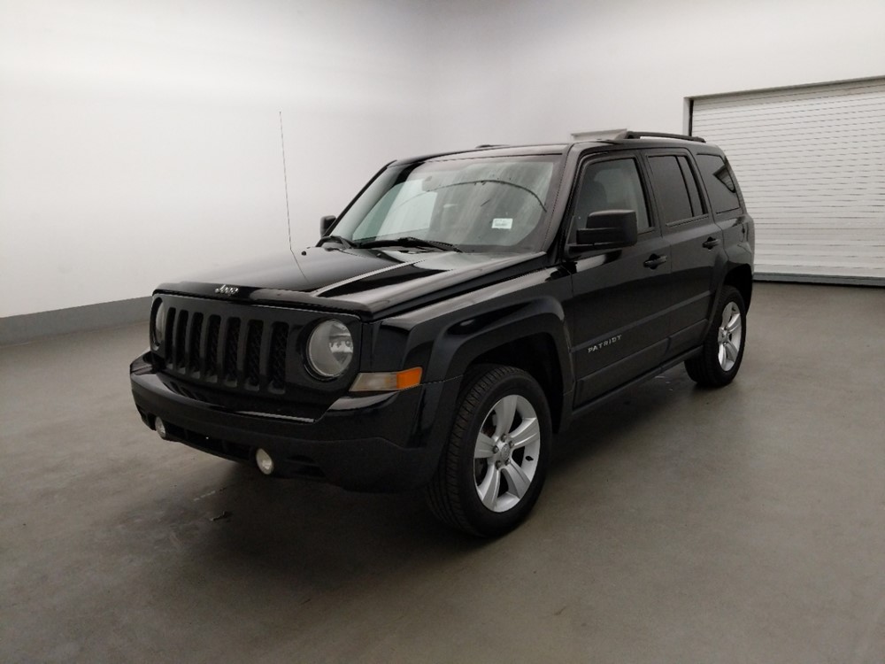 Used 2014 Jeep Patriot Driver Front Bumper