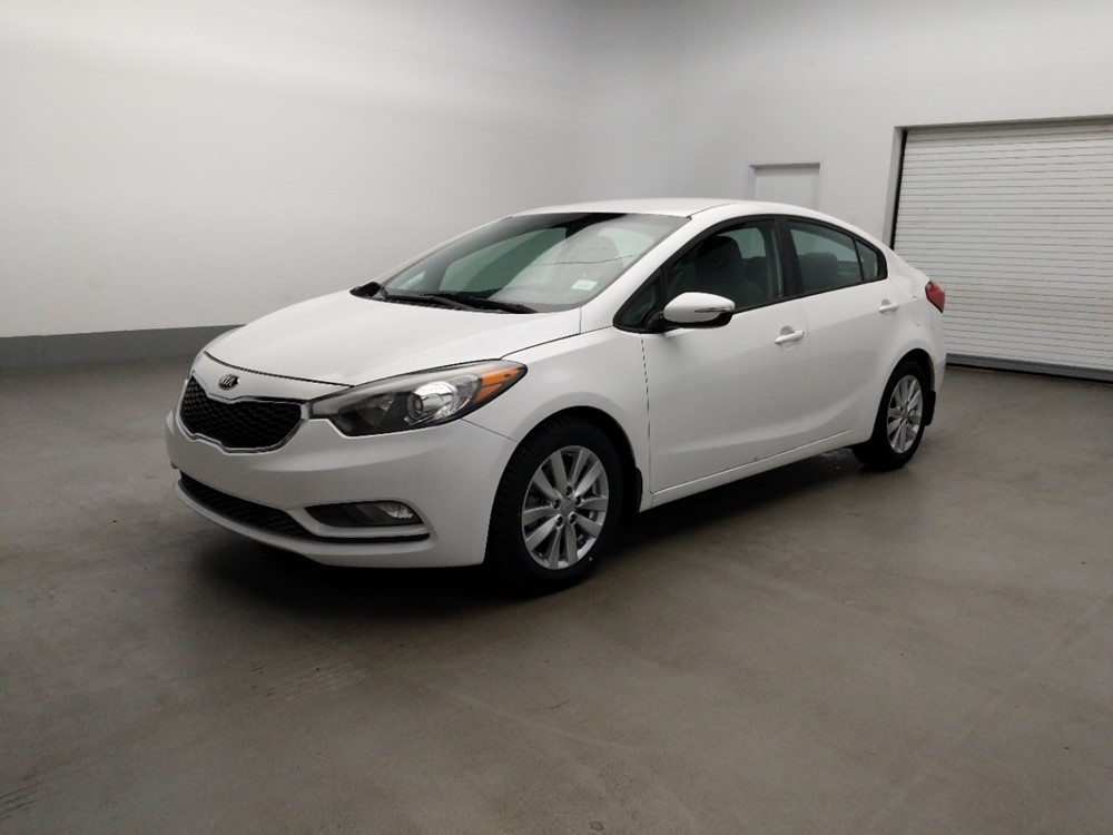 Used 2016 Kia Forte Driver Front Bumper
