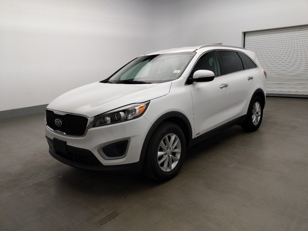 Used 2018 Kia Sorento Driver Front Bumper