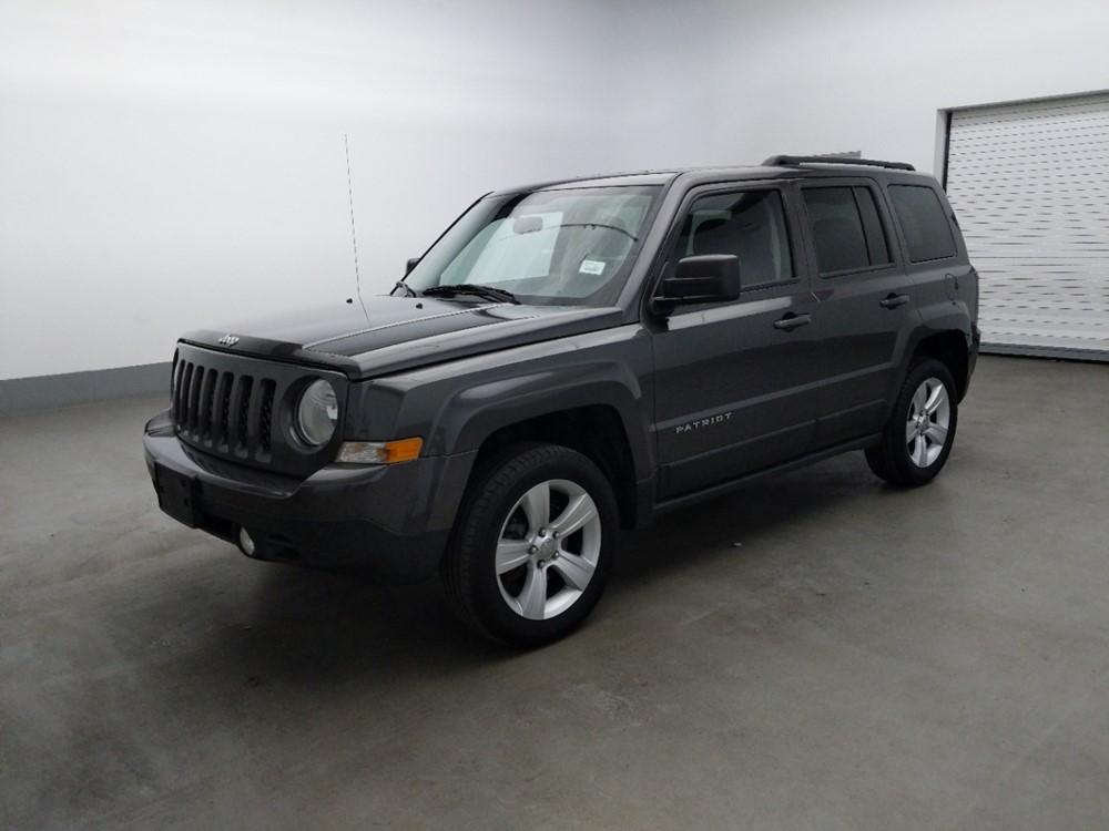Used 2015 Jeep Patriot Driver Front Bumper