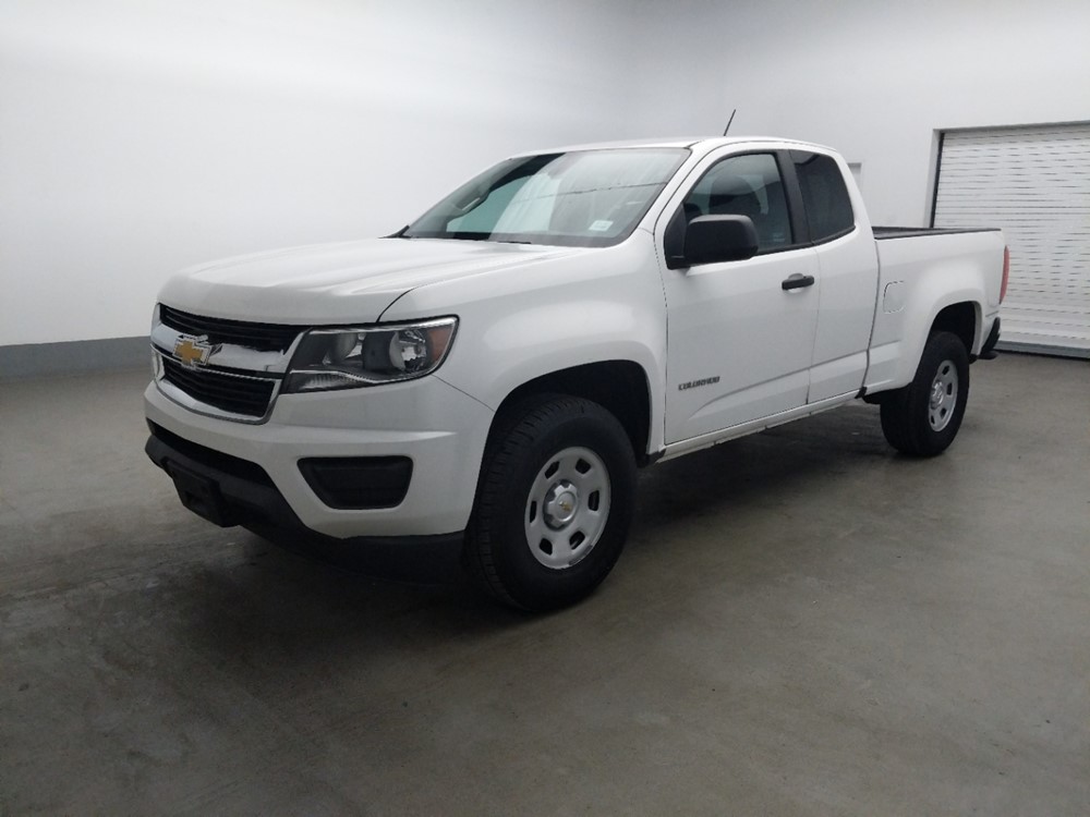 Used 2016 Chevrolet Colorado Driver Front Bumper