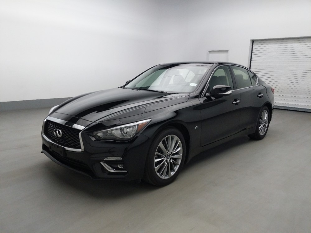 Used 2018 INFINITI Q50 Driver Front Bumper