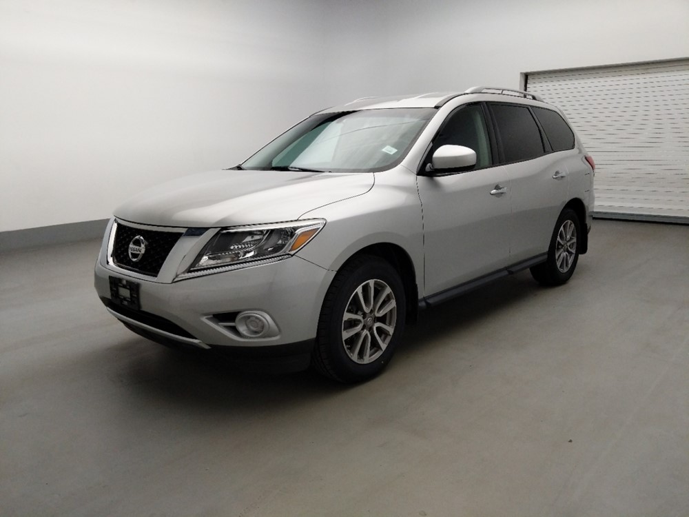 Used 2015 Nissan Pathfinder Driver Front Bumper