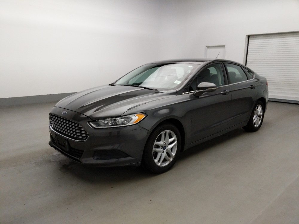 Used 2016 Ford Fusion Driver Front Bumper