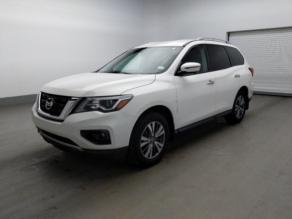 Used 2018 Nissan Pathfinder Driver Front Bumper