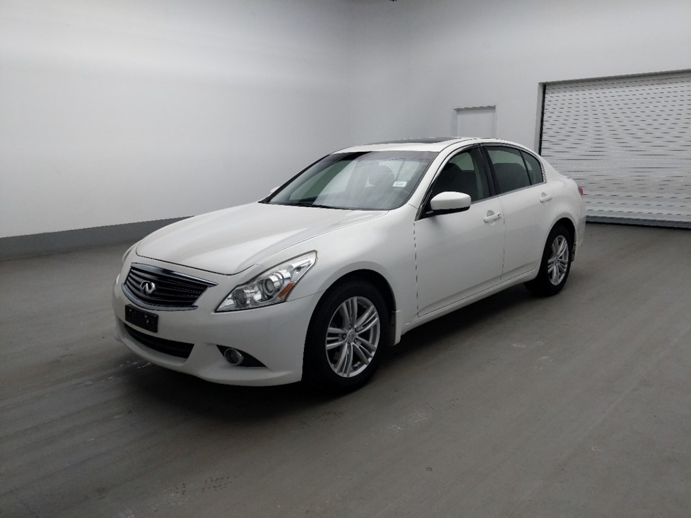 Used 2011 INFINITI G37 Driver Front Bumper