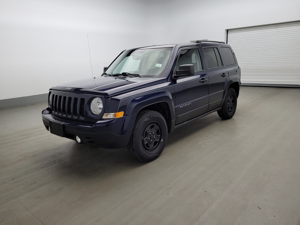 Used 2016 Jeep Patriot Driver Front Bumper