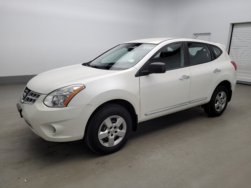 Used 2013 Nissan Rogue Driver Front Bumper