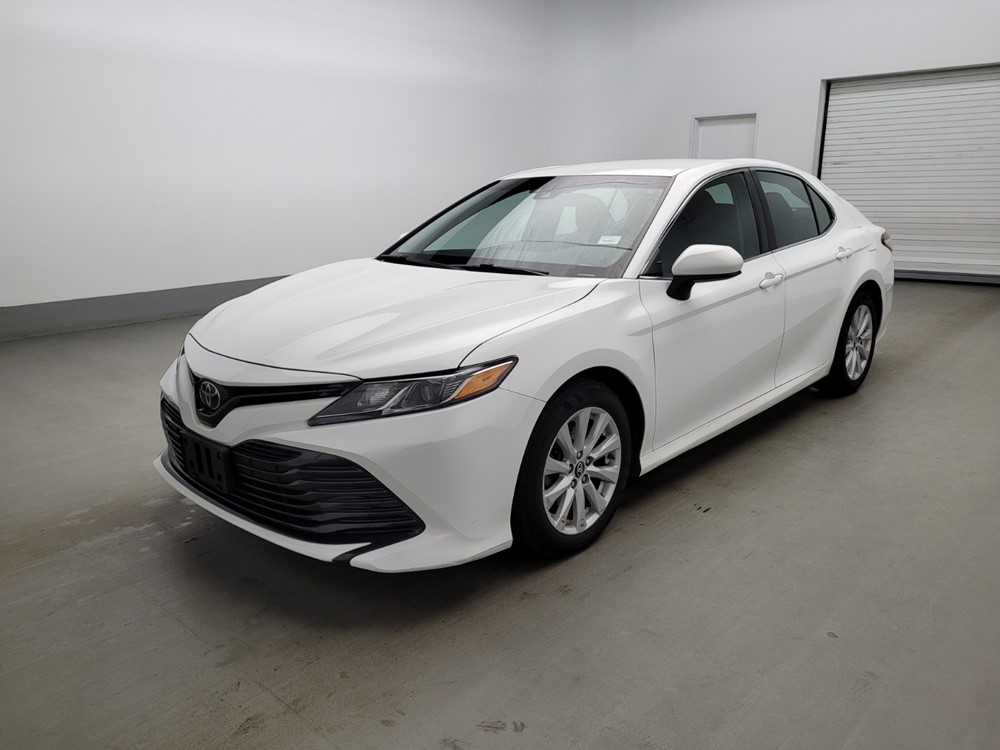 Used 2018 Toyota Camry Driver Front Bumper