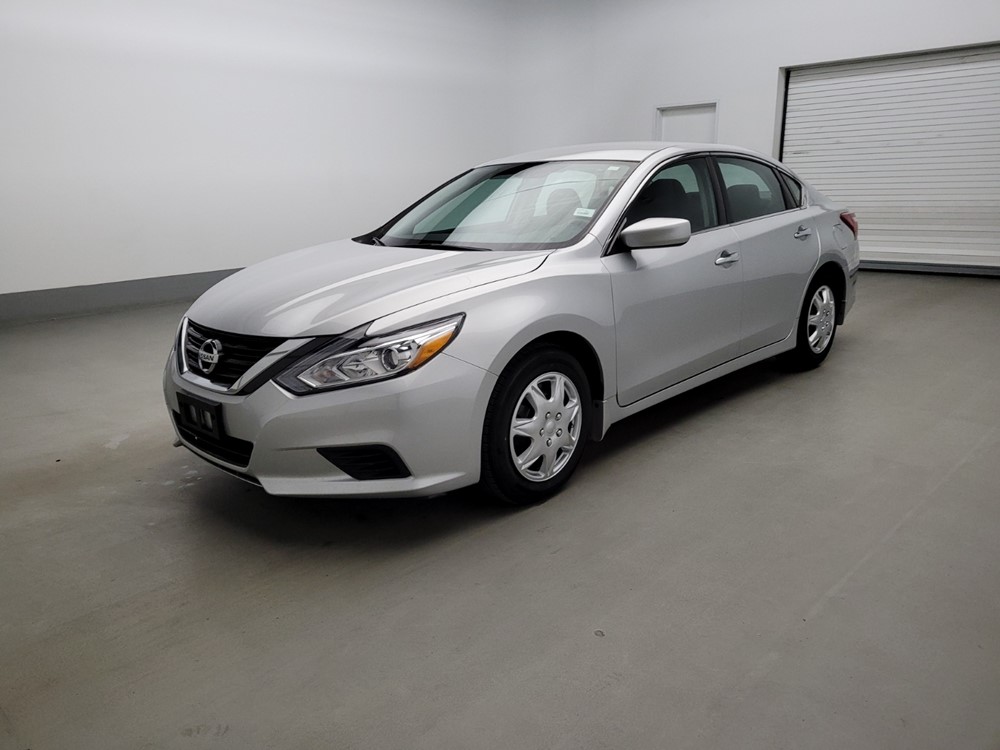 Used 2018 Nissan Altima Driver Front Bumper