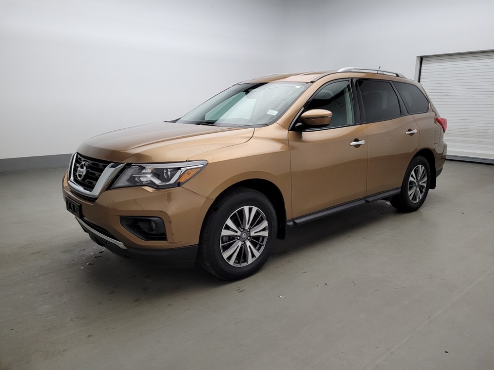 Used 2017 Nissan Pathfinder Driver Front Bumper