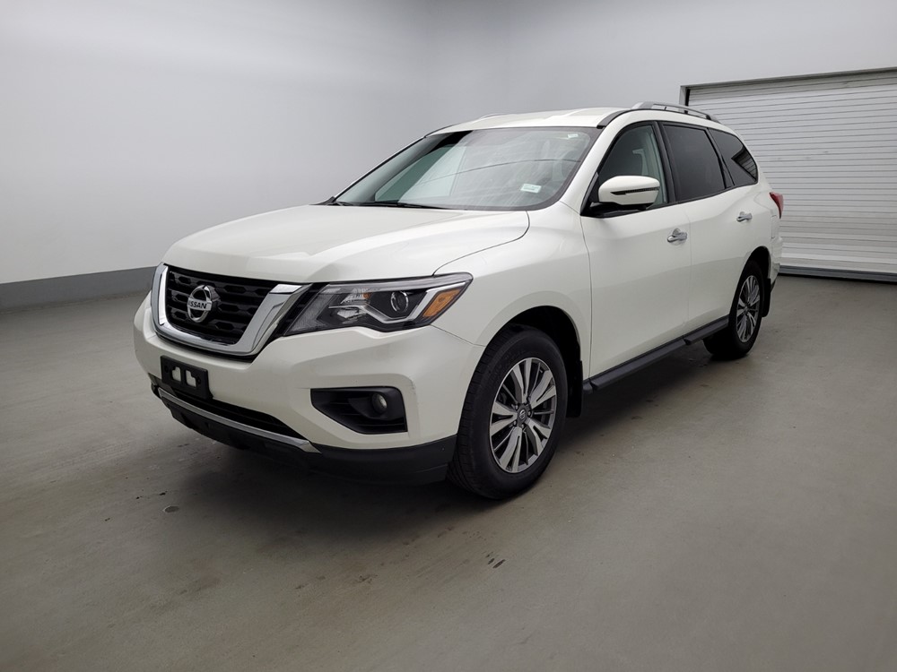 Used 2018 Nissan Pathfinder Driver Front Bumper
