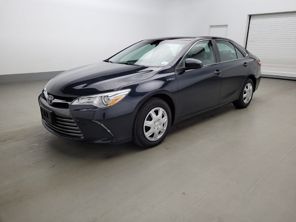Used 2016 Toyota Camry Driver Front Bumper