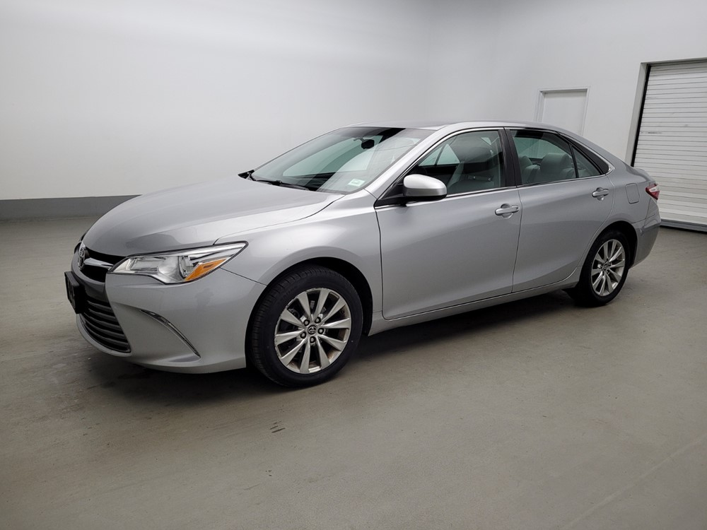 Used 2015 Toyota Camry Driver Front Bumper