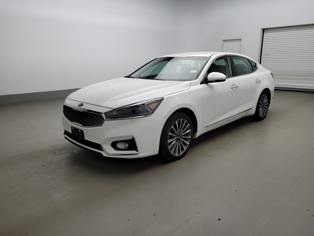 Used 2017 Kia Cadenza Driver Front Bumper