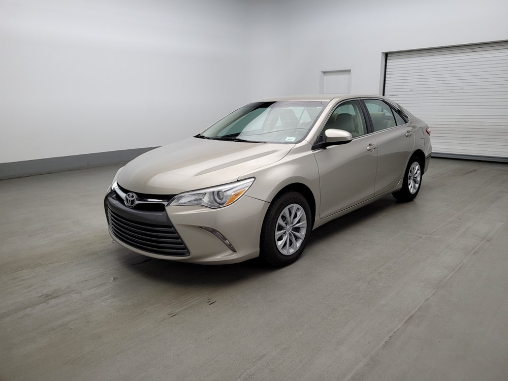 Used 2015 Toyota Camry Driver Front Bumper