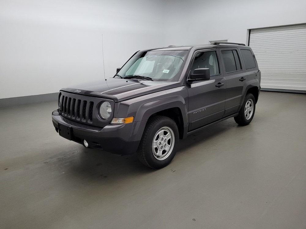 Used 2016 Jeep Patriot Driver Front Bumper