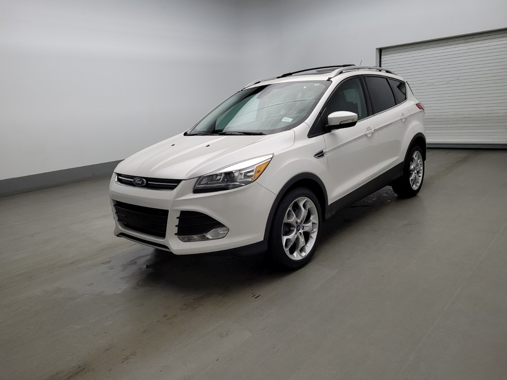 Used 2013 Ford Escape Driver Front Bumper