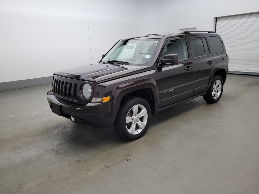 Used 2014 Jeep Patriot Driver Front Bumper
