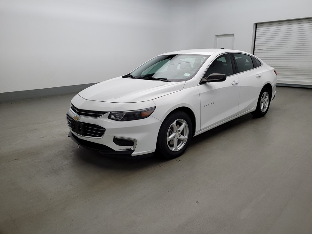 Used 2017 Chevrolet Malibu Driver Front Bumper