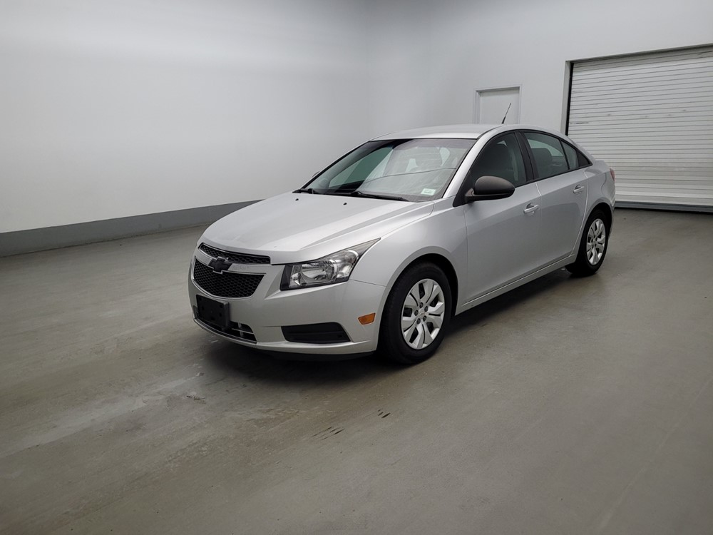 Used 2013 Chevrolet Cruze Driver Front Bumper