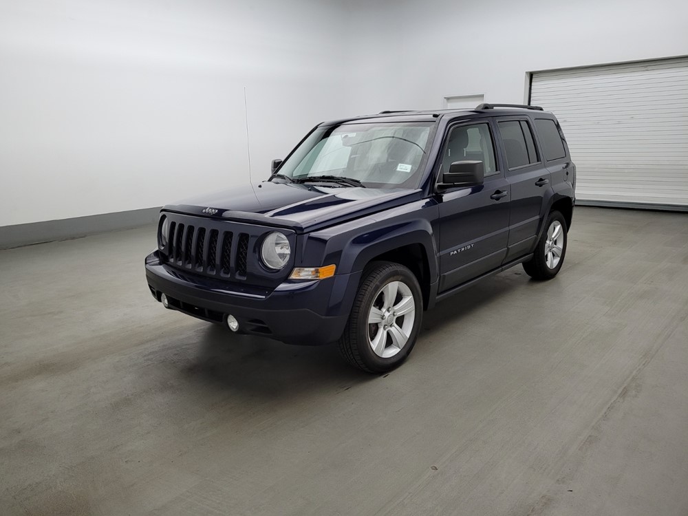 Used 2014 Jeep Patriot Driver Front Bumper