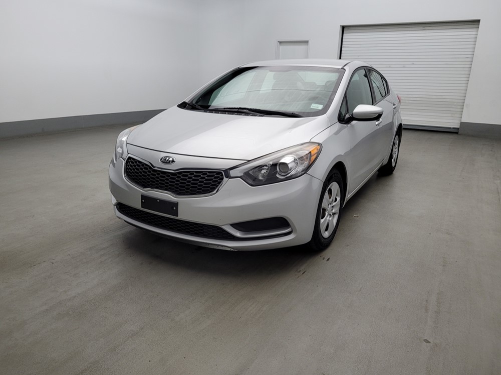 Used 2016 Kia Forte Driver Front Bumper