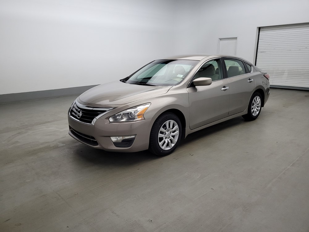 Used 2014 Nissan Altima Driver Front Bumper