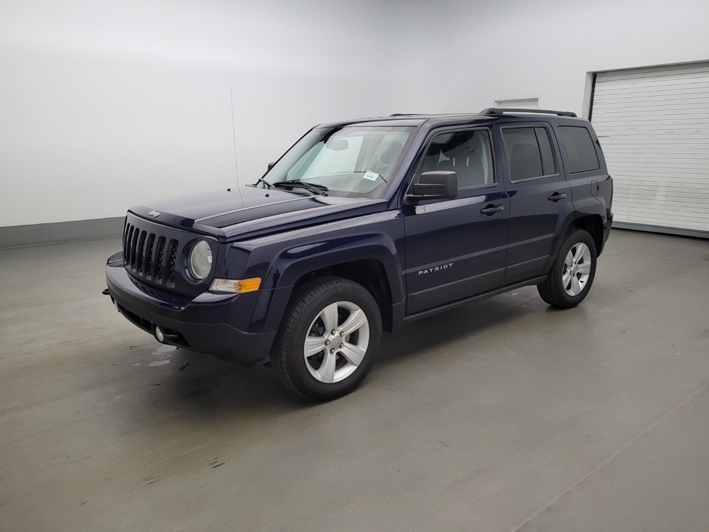 Used 2014 Jeep Patriot Driver Front Bumper