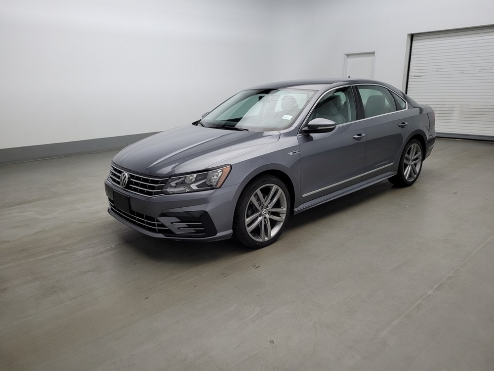 Used 2017 Volkswagen Passat Driver Front Bumper