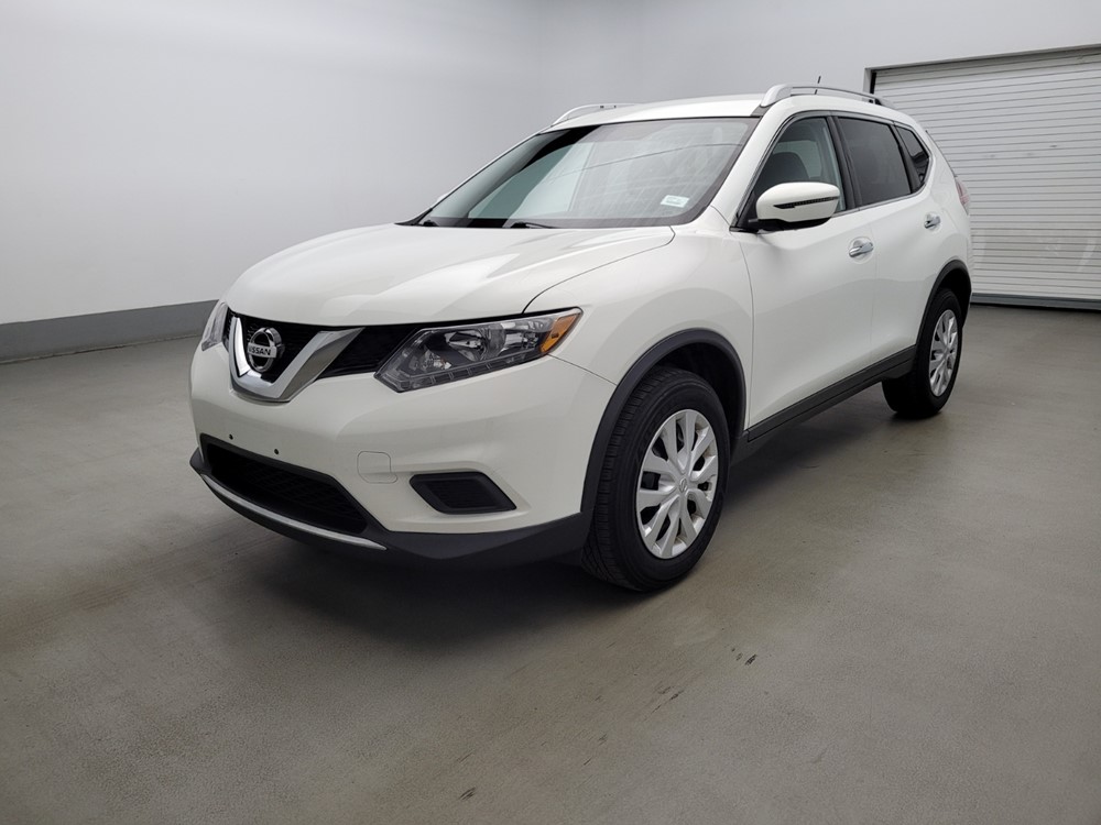 Used 2016 Nissan Rogue Driver Front Bumper