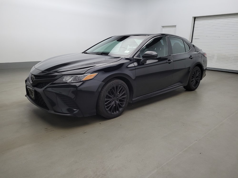 Used 2018 Toyota Camry Driver Front Bumper