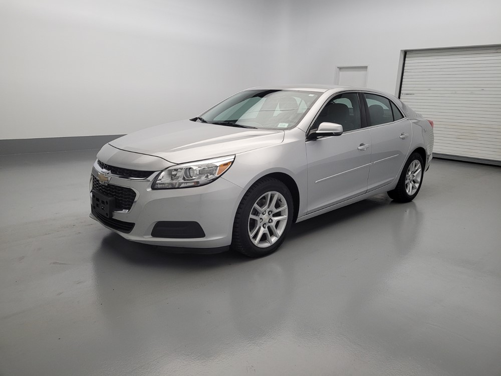 Used 2016 Chevrolet Malibu Driver Front Bumper