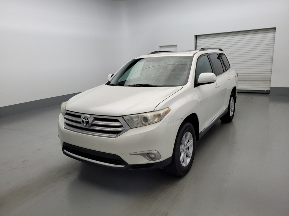 Used 2012 Toyota Highlander Driver Front Bumper