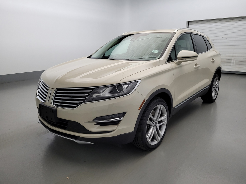 Used 2018 Lincoln MKC Driver Front Bumper