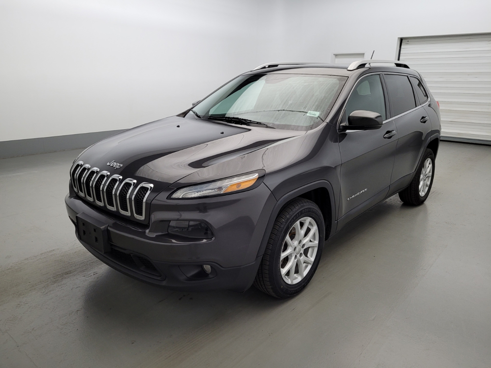 Used 2017 Jeep Cherokee Driver Front Bumper