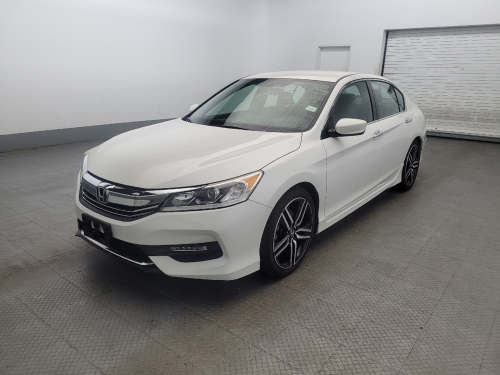 2017 Honda Accord Sport's photo