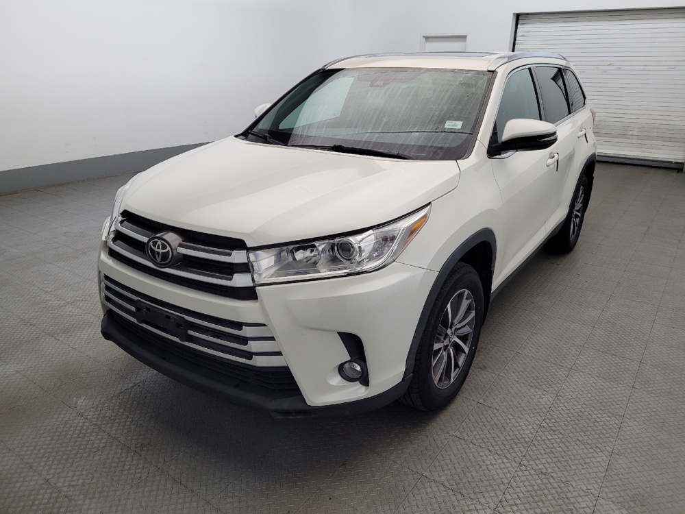 2019 Toyota Highlander XLE's photo