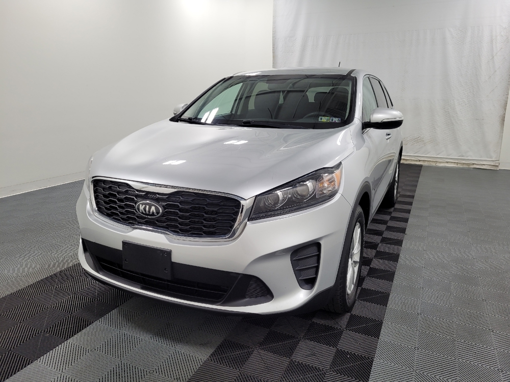 2020 Kia Sorento LX's photo