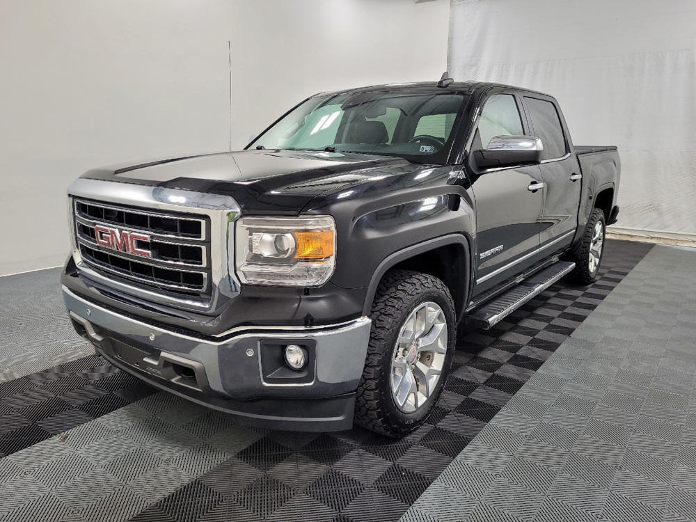 2015 GMC Sierra 1500 SLT's photo