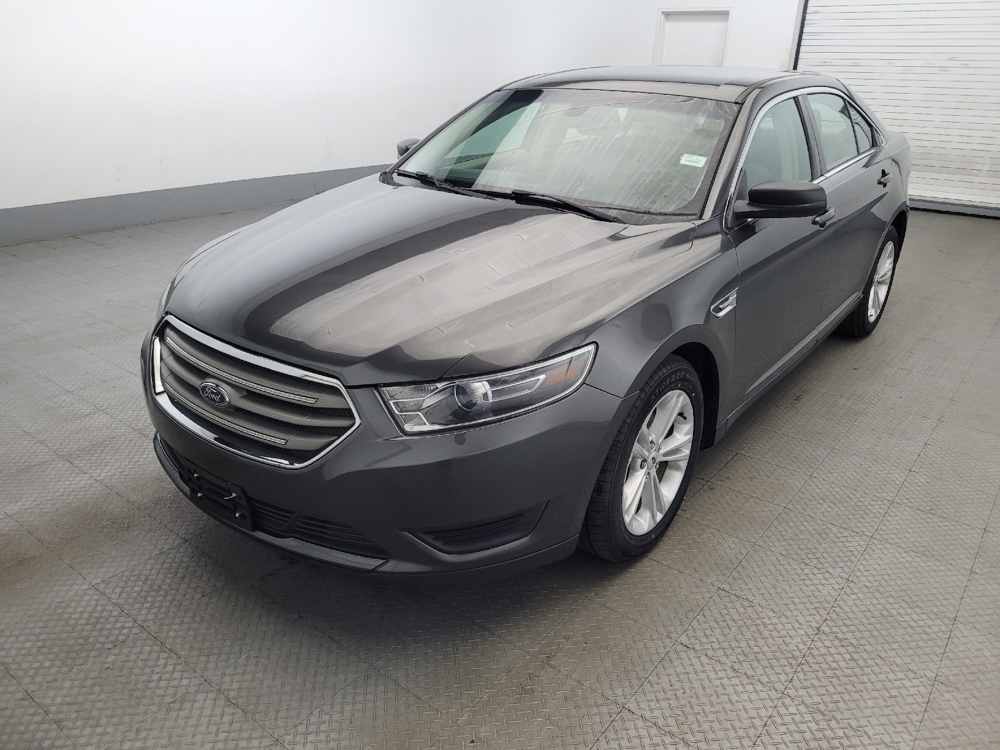 2018 Ford Taurus SE