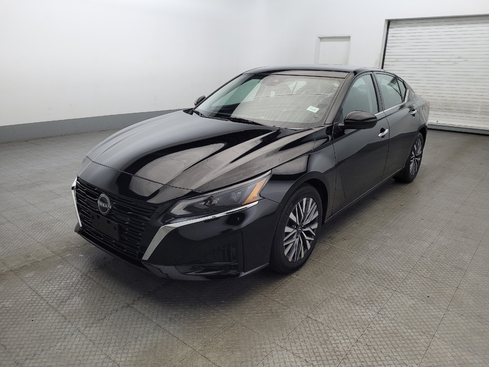 2023 Nissan Altima SV