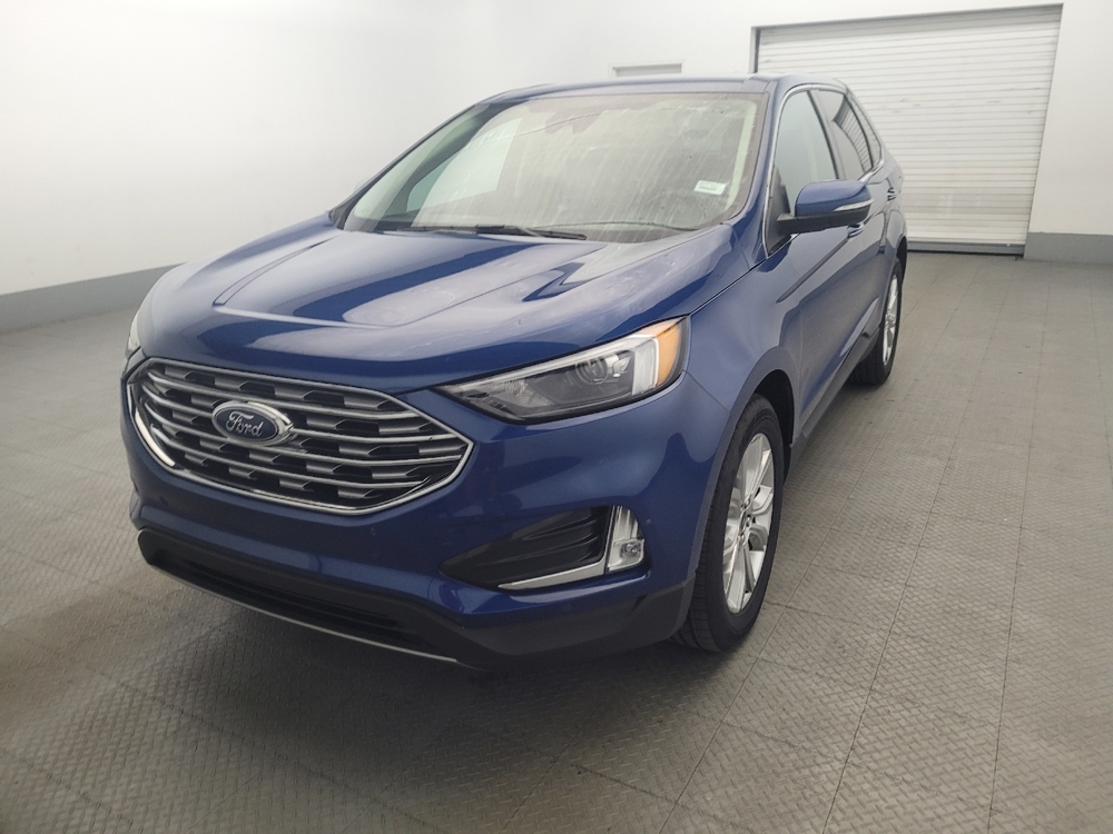 2023 Ford Edge Titanium's photo