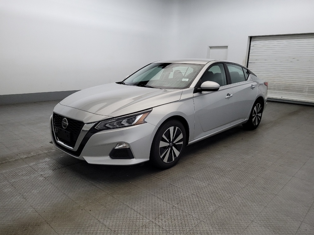 2022 Nissan Altima SV