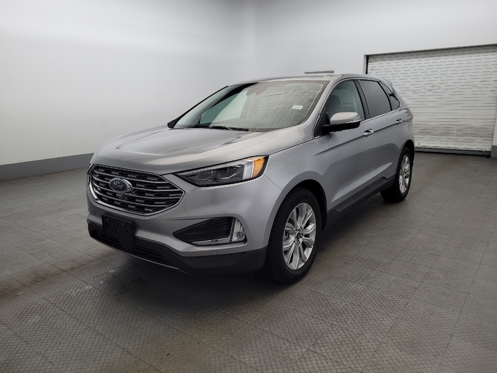 2023 Ford Edge Titanium's photo