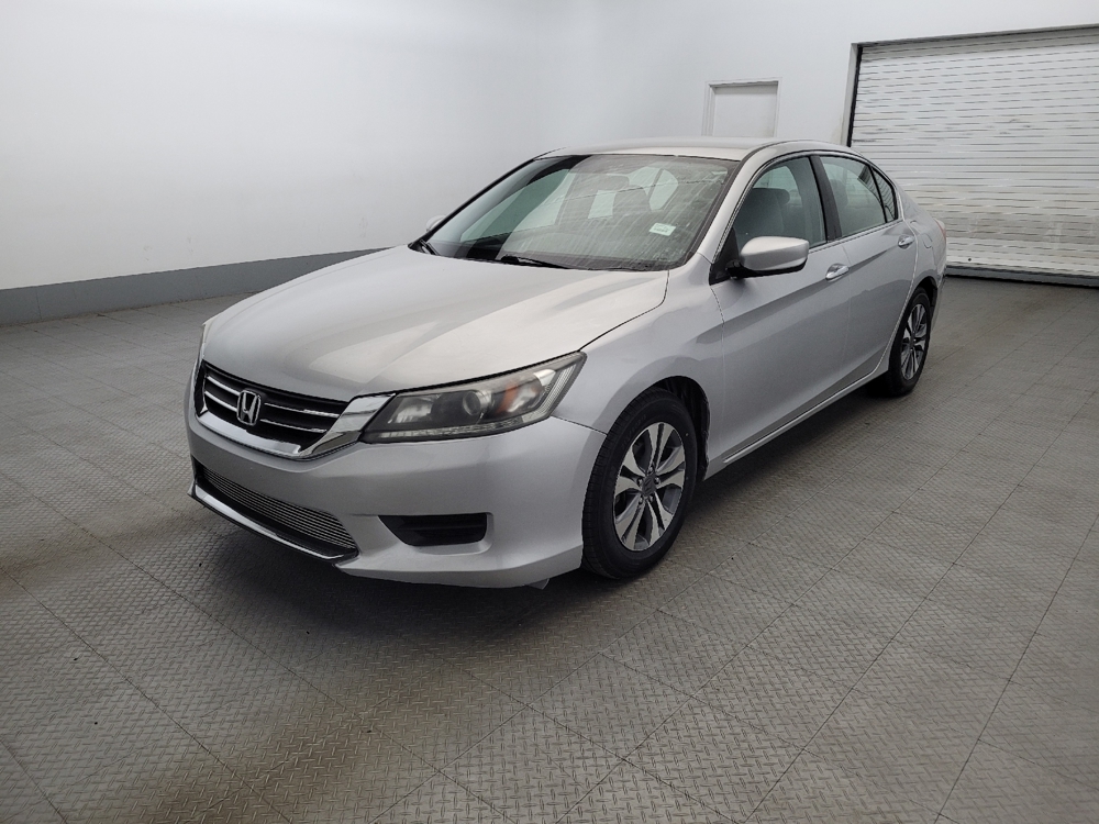 2013 Honda Accord LX's photo