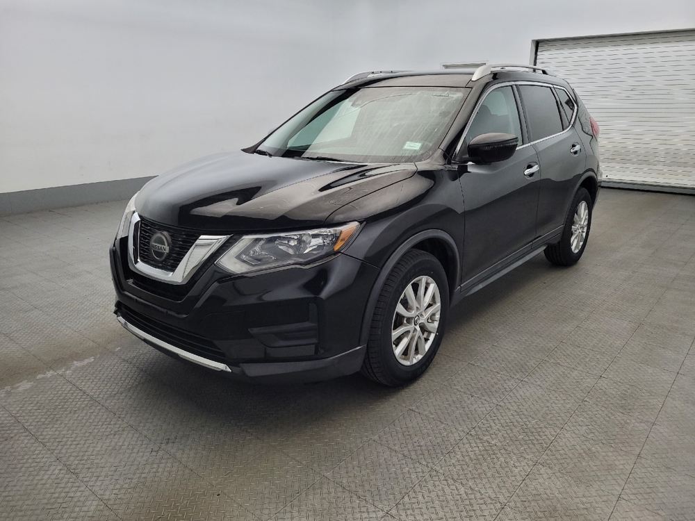 2019 Nissan Rogue SV's photo