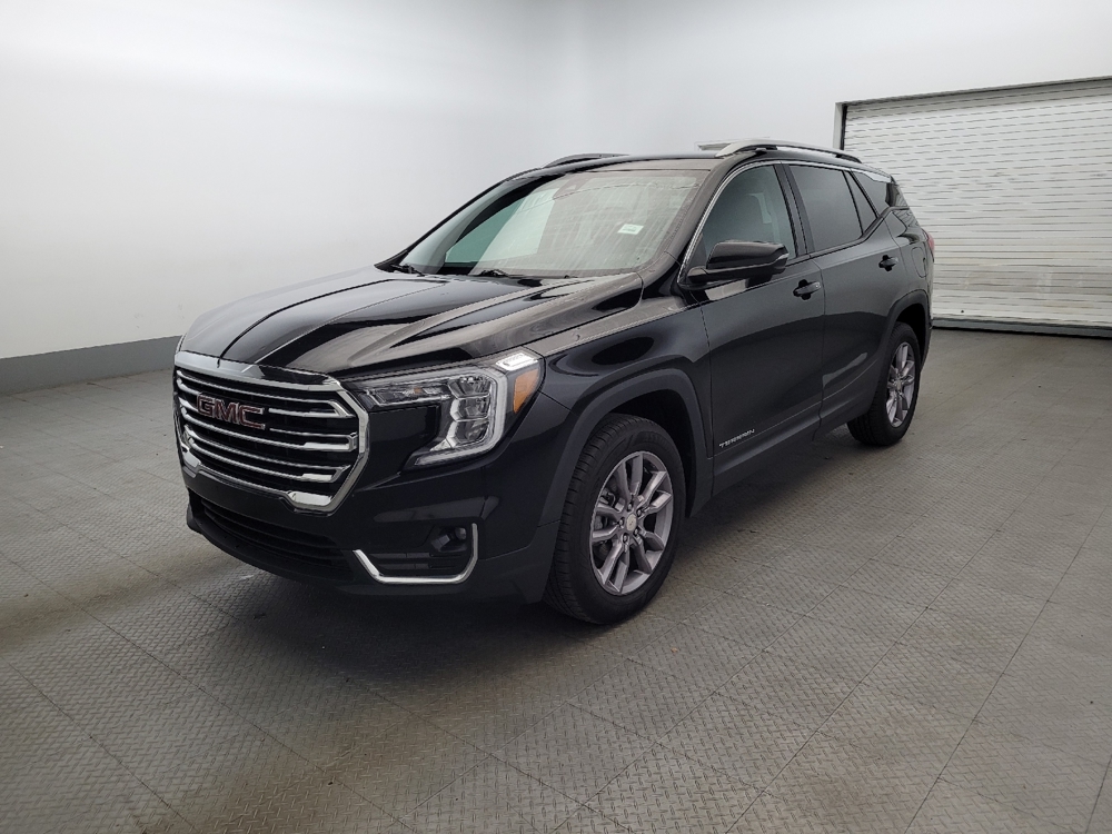 2023 GMC Terrain SLT's photo