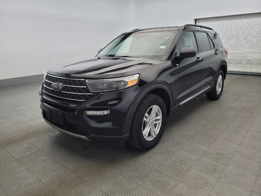2022 Ford Explorer XLT's photo